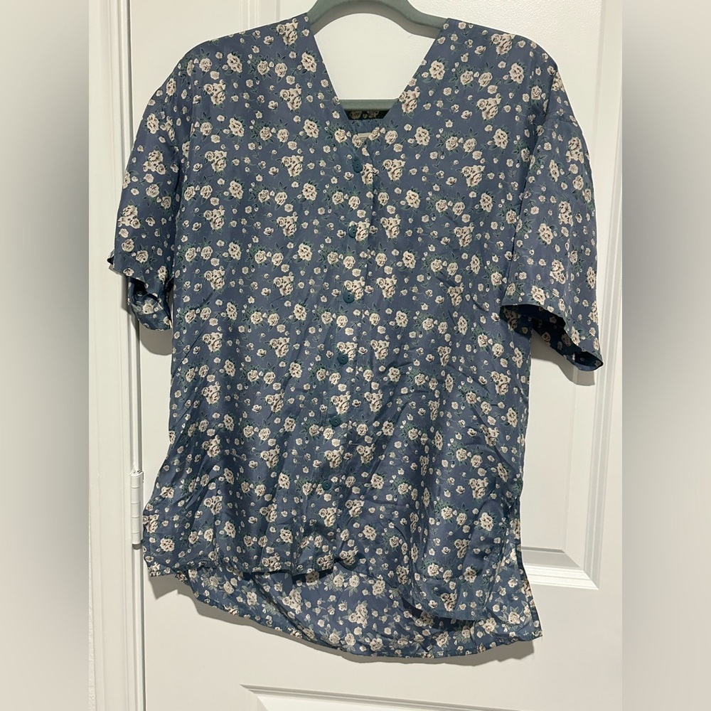 Vintage Silk Exchange pure silk Floral Button Down Shirt